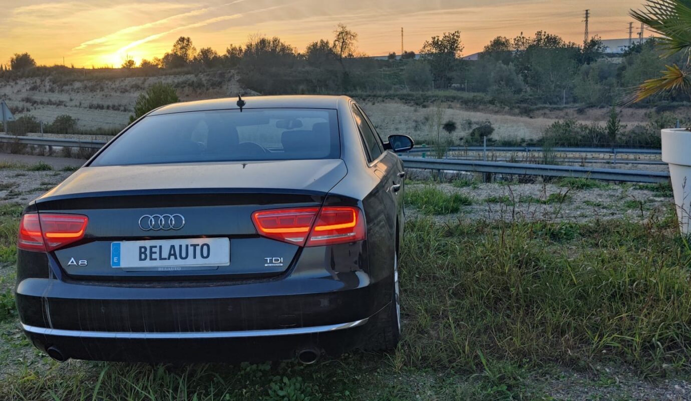 AUDI A8 Quattro Tiptronic 4p