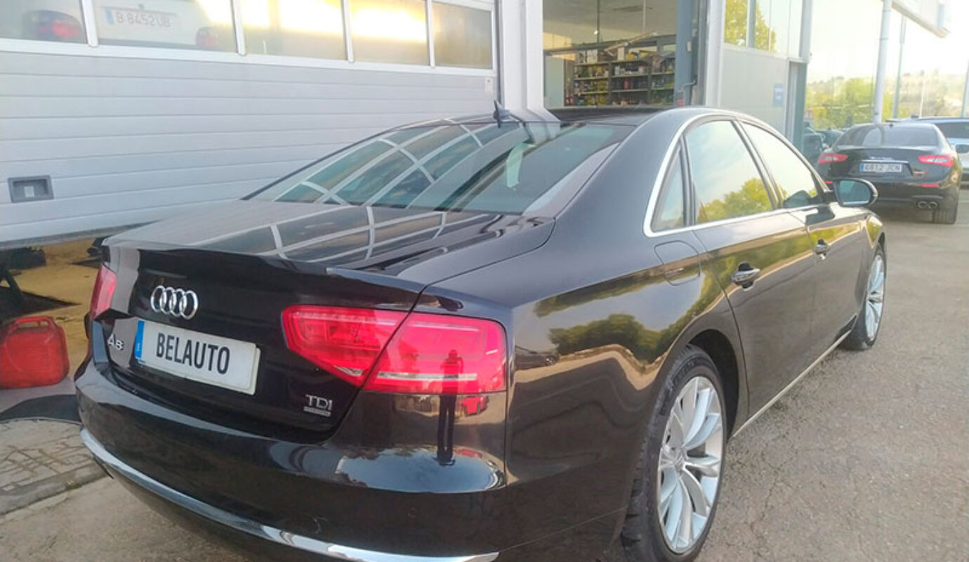 AUDI A8 Quattro Tiptronic 4p